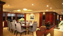 CRYSTAL LADY Dining Room